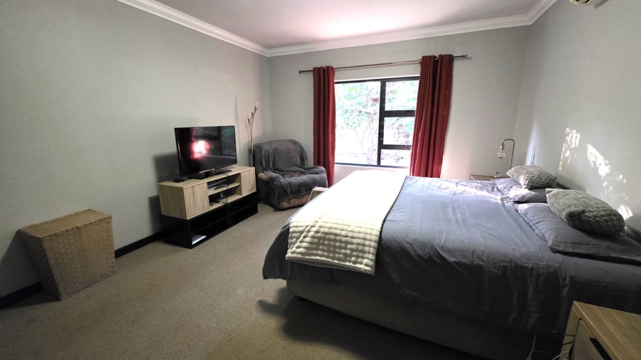 To Let 3 Bedroom Property for Rent in Melodie North West